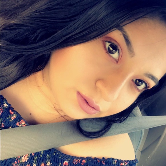 Meet your Posher, Wendy - Picture 1 of 1